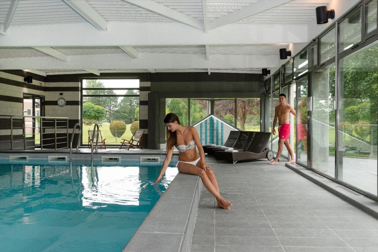 Hotel Chateau Tilques ภายนอก รูปภาพ
