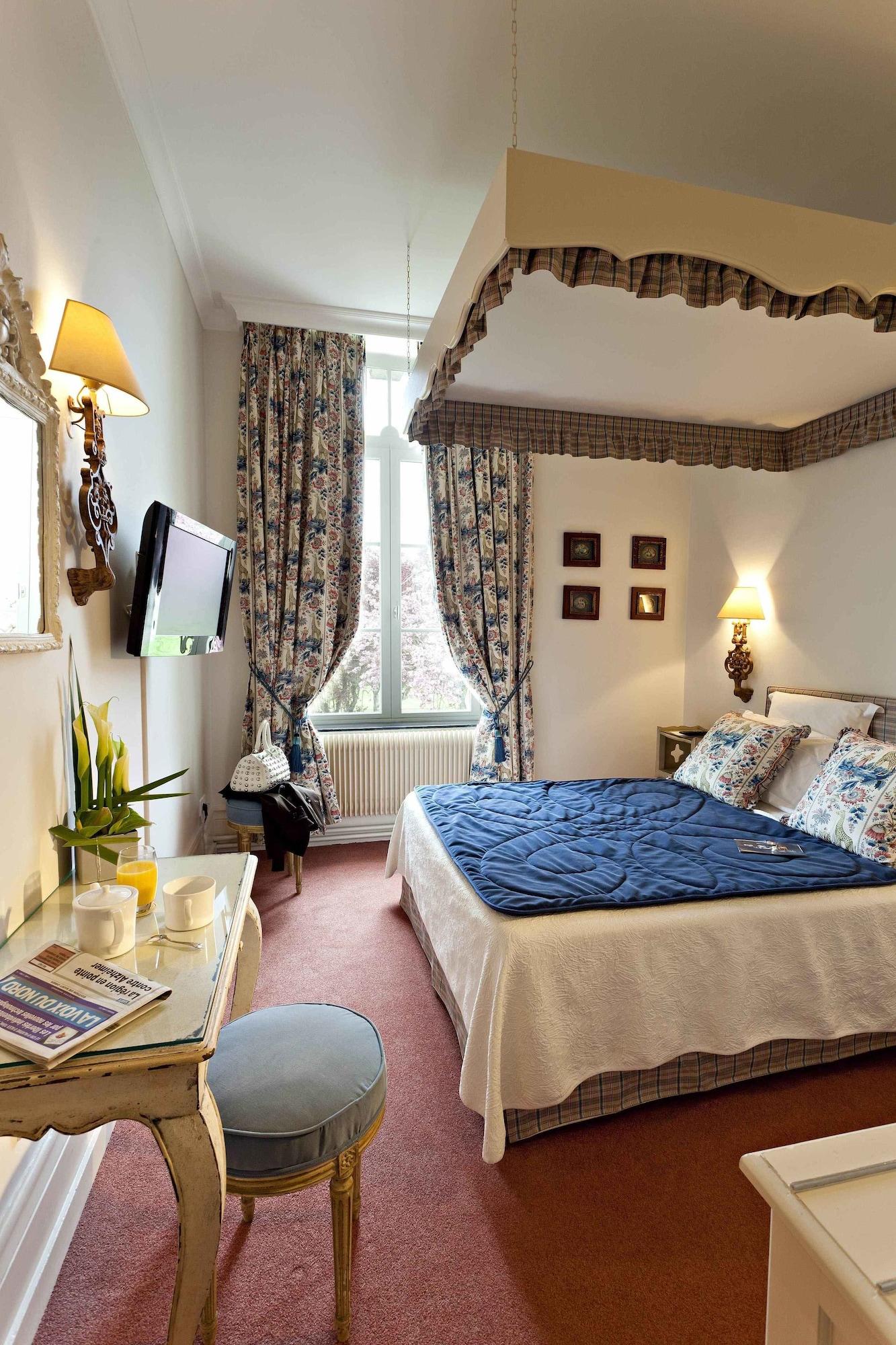 Hotel Chateau Tilques ภายนอก รูปภาพ
