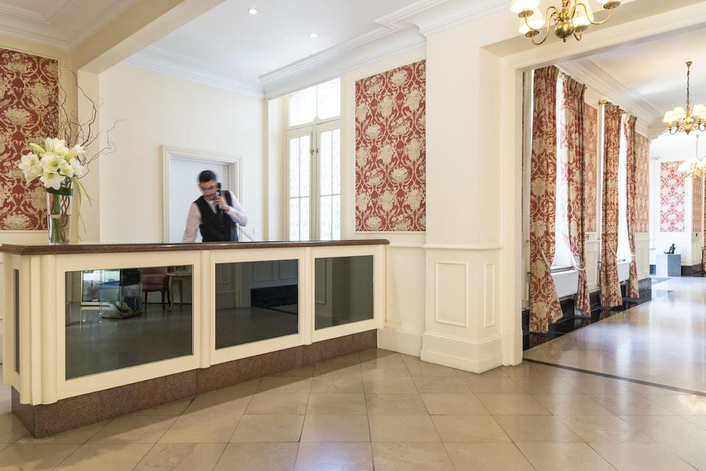 Hotel Chateau Tilques ภายนอก รูปภาพ