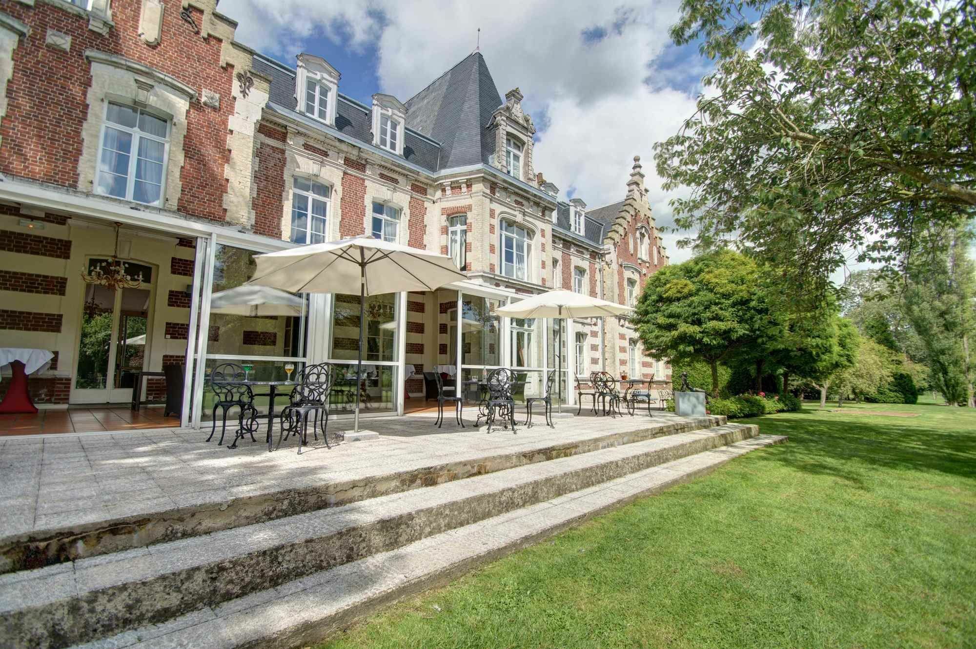 Hotel Chateau Tilques ภายนอก รูปภาพ
